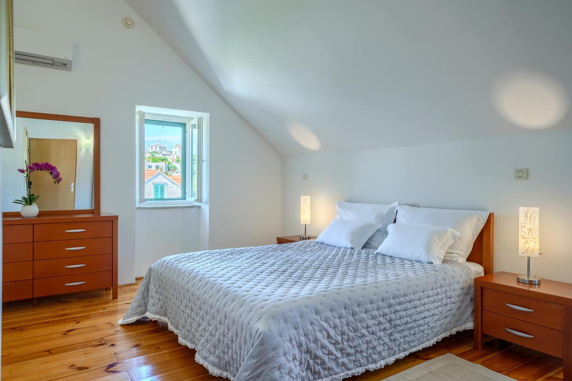 Villa Bonaca Perfect Location For A Holiday With Friends Or Family, Heated Pool Sumartin Luaran gambar
