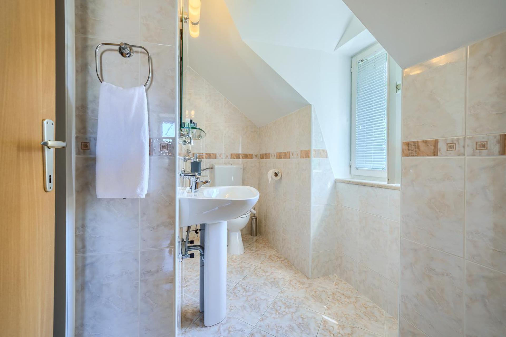 Villa Bonaca Perfect Location For A Holiday With Friends Or Family, Heated Pool Sumartin Luaran gambar