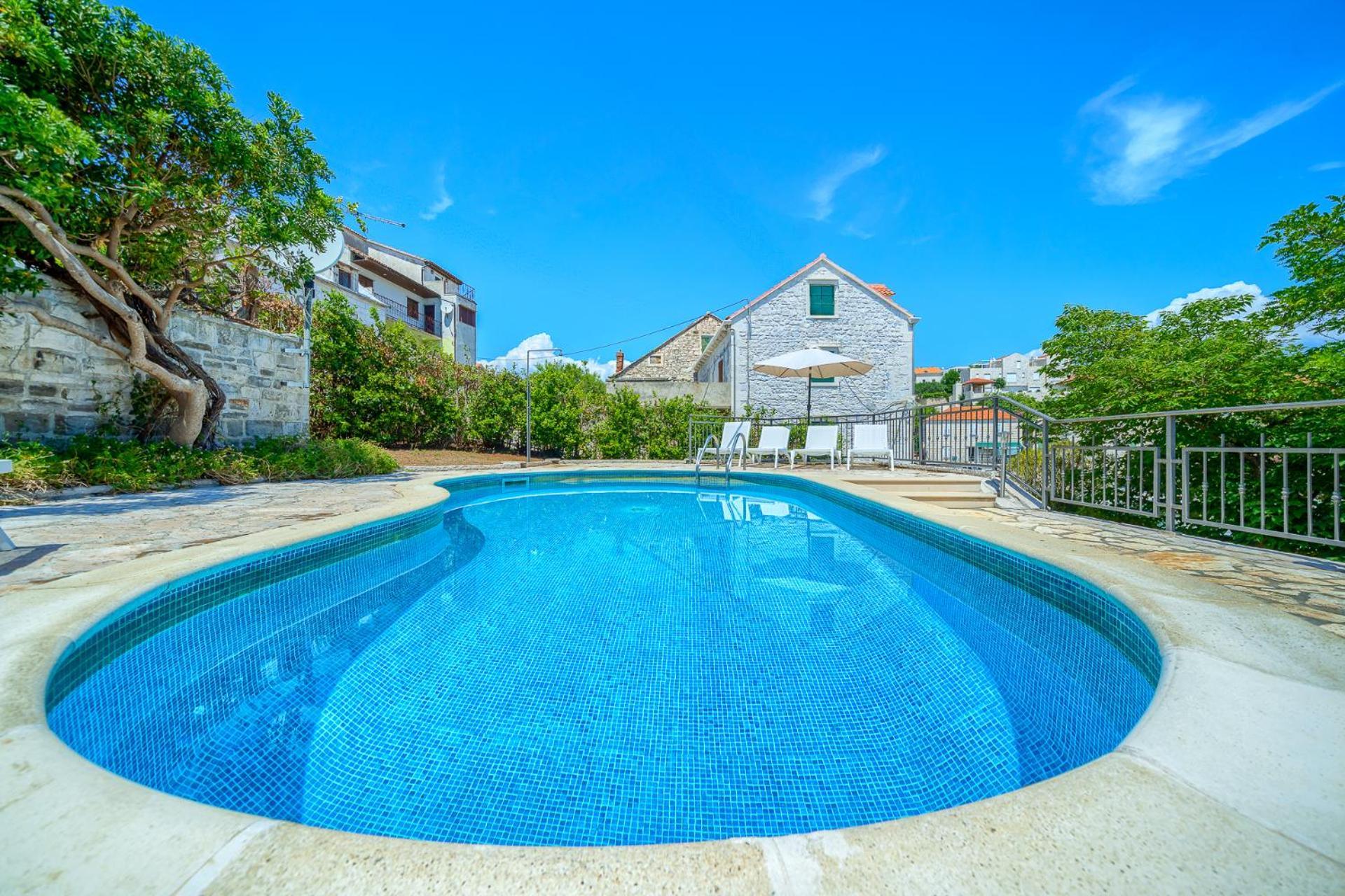 Villa Bonaca Perfect Location For A Holiday With Friends Or Family, Heated Pool Sumartin Luaran gambar